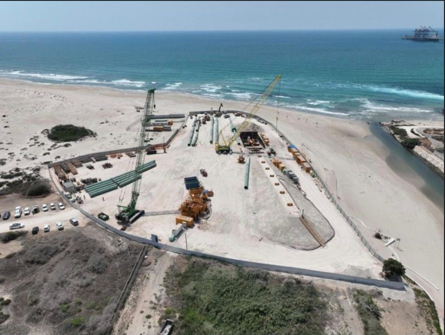 Hadera worksite aerial view — offshore installation campaign in progress